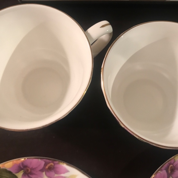 China Tea Set 2 Cups And 2 Saucers Flower Pattern VGC - Picture 5 of 6